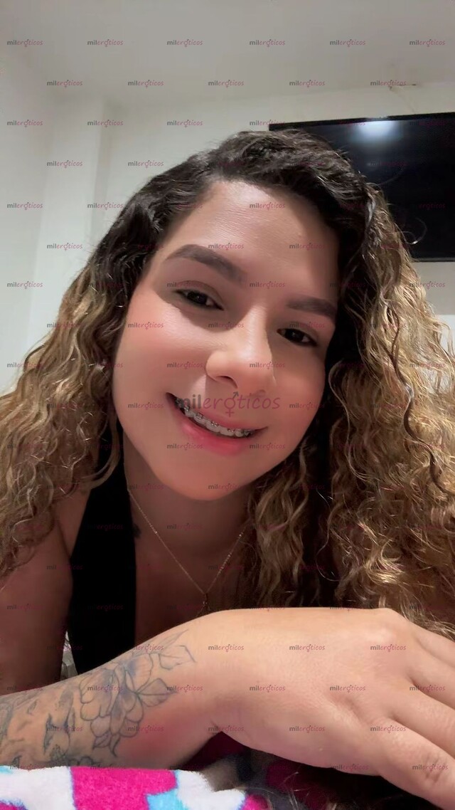 FOTOS DE GINA TU CRESPA HERMOSA POR PRIMERA VEZ EN TU CUIDAD VEN Y VISITAME