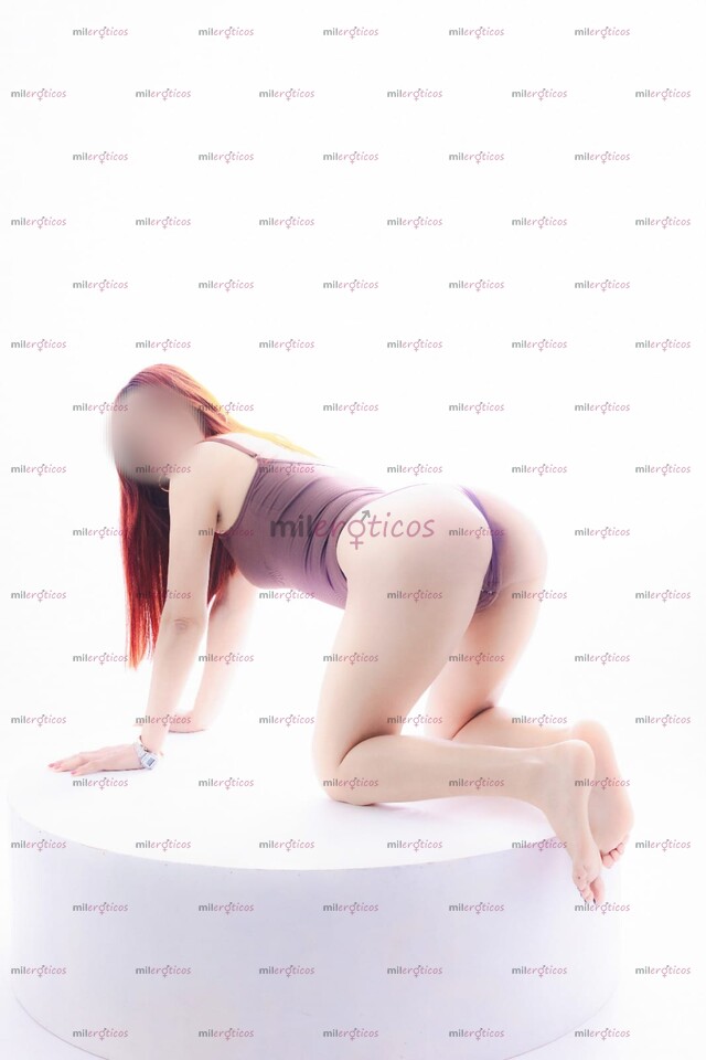 FOTOS DE LARA SOY HERMOSA PETITTE CULONA FLAQUITA FITNESS CARITA ANGELICAL CON LUGAR!!