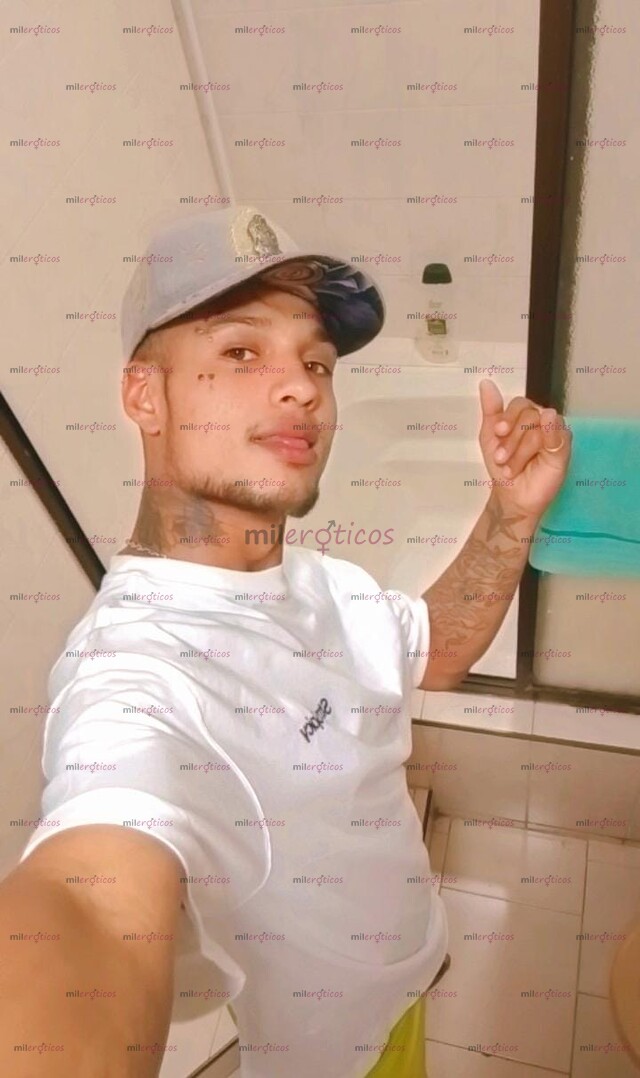 FOTOS DE HOLAS JUAN STIWAR DÉ ESTOY PARÁ COMPLACERLOS SOY DÉ MENTE ABIERTA MUY CALIENTE M