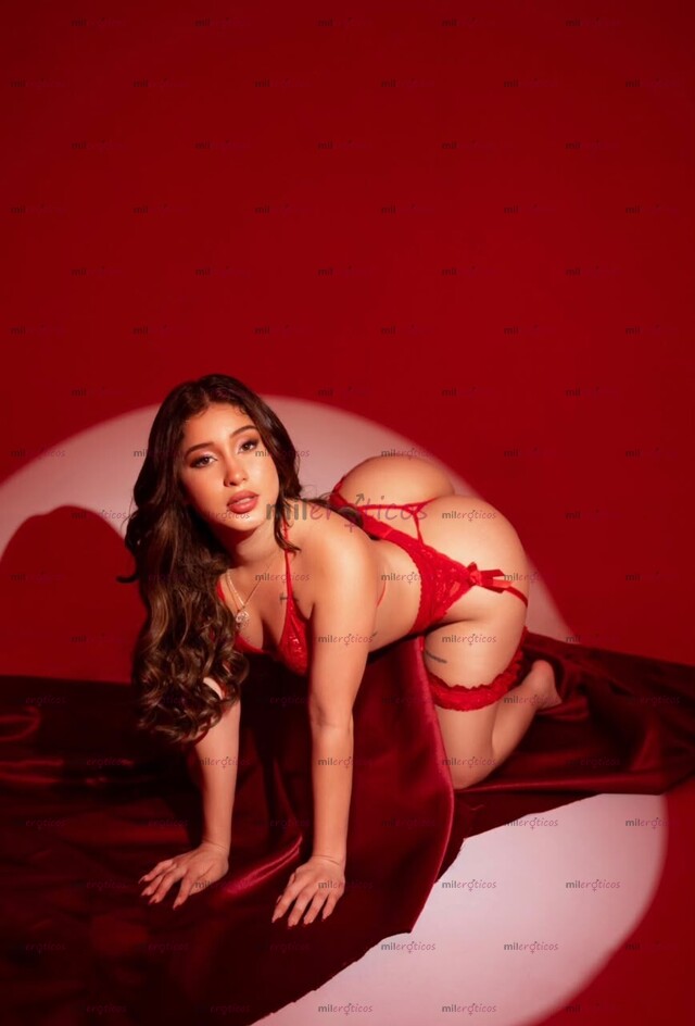 FOTOS DE PRECIOSA CHAPARRITA DELGADITA LLEGANDO PARA CONSENTIRTE Y PASAR UN BUEN MOMENTO