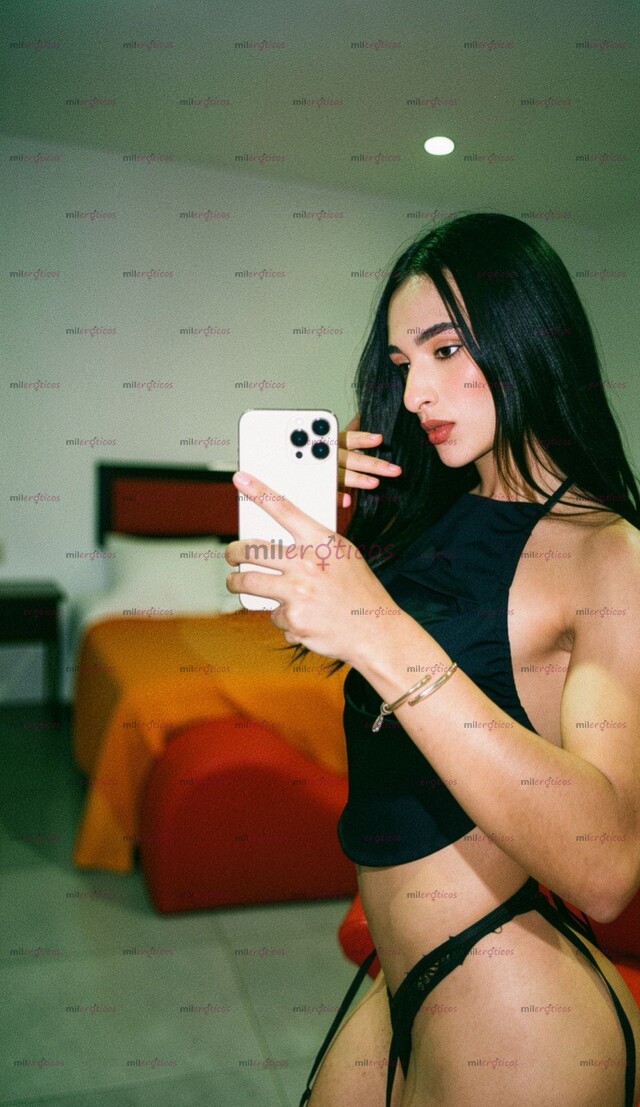 FOTOS DE HOLA! SOY UNA CHICA TRANSEXUAL MUY CALIENTE Y DISPUESTA A COMPLACERTE.