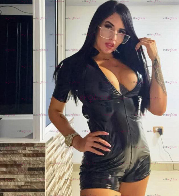 FOTOS DE HERMOSA MODELO PAISA DISPONIBLE PARA TI! EL MEJOR SEXO