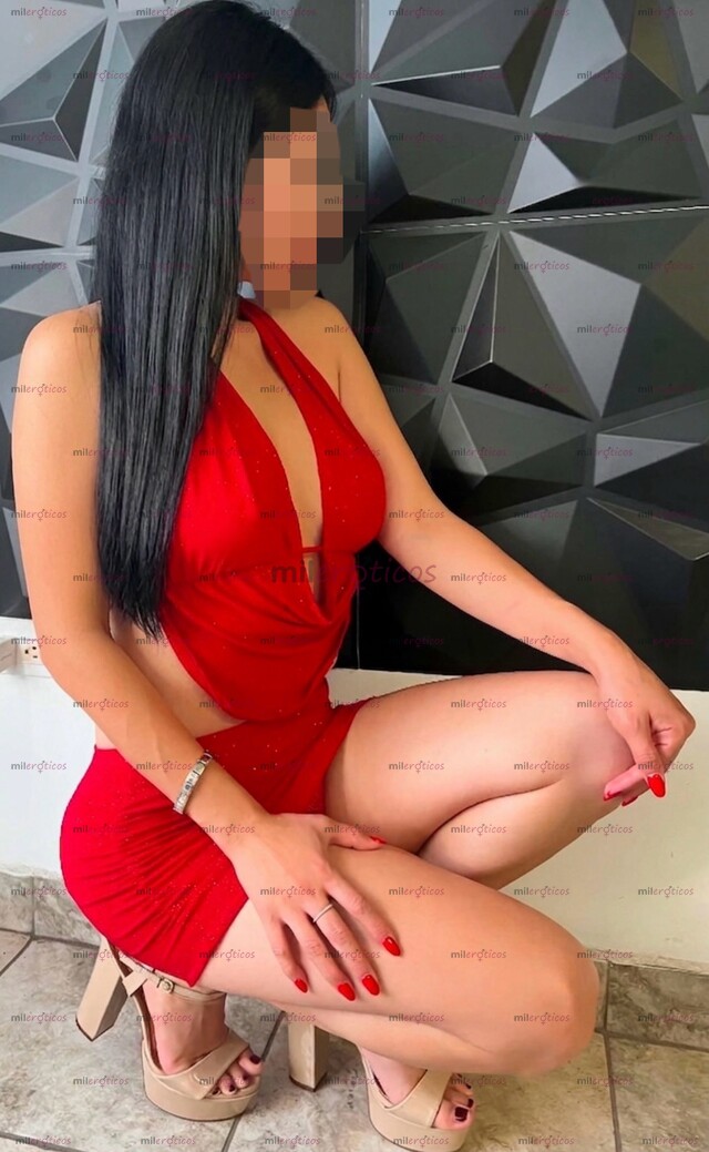 FOTOS DE PRECIOSA NENA, NIVEL EJECUTIVO, DE CUERPO DIVINO