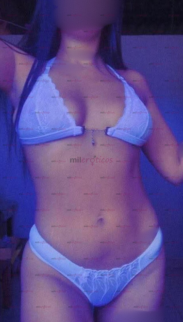 FOTOS DE HOLA AMOR MUCHO GUSTO MI NOMBRE ES MELANY TENGO 19 AÑOS DEVUELTA EN CALI