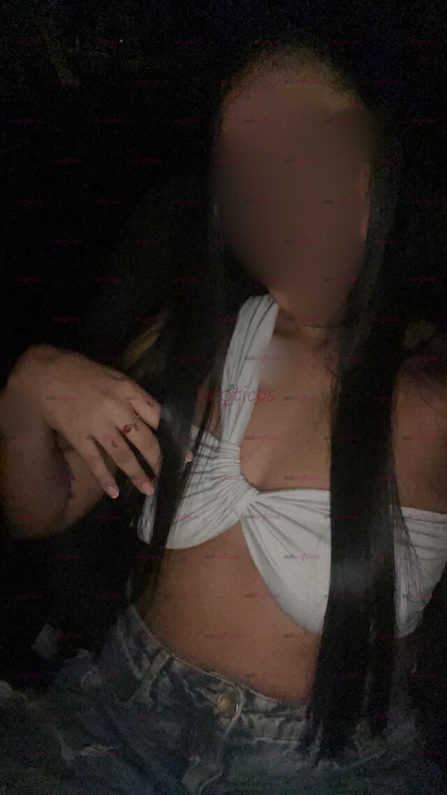 FOTOS DE HOLA AMOR MUCHO GUSTO MI NOMBRE ES MELANY TENGO 19 AÑOS DEVUELTA EN CALI