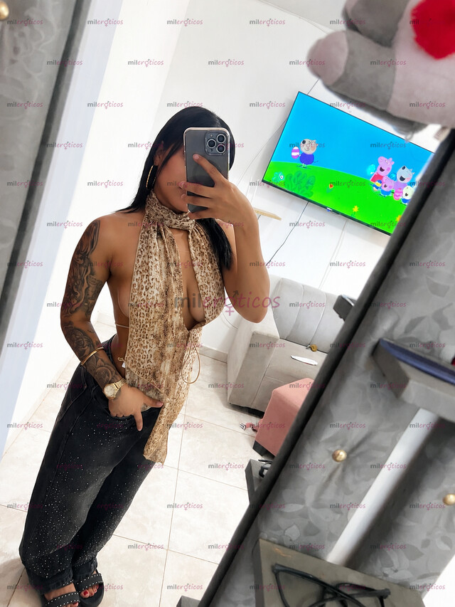 FOTOS DE LA CHIKITICA TATUADA FLANQUITA Y MUY SEXY