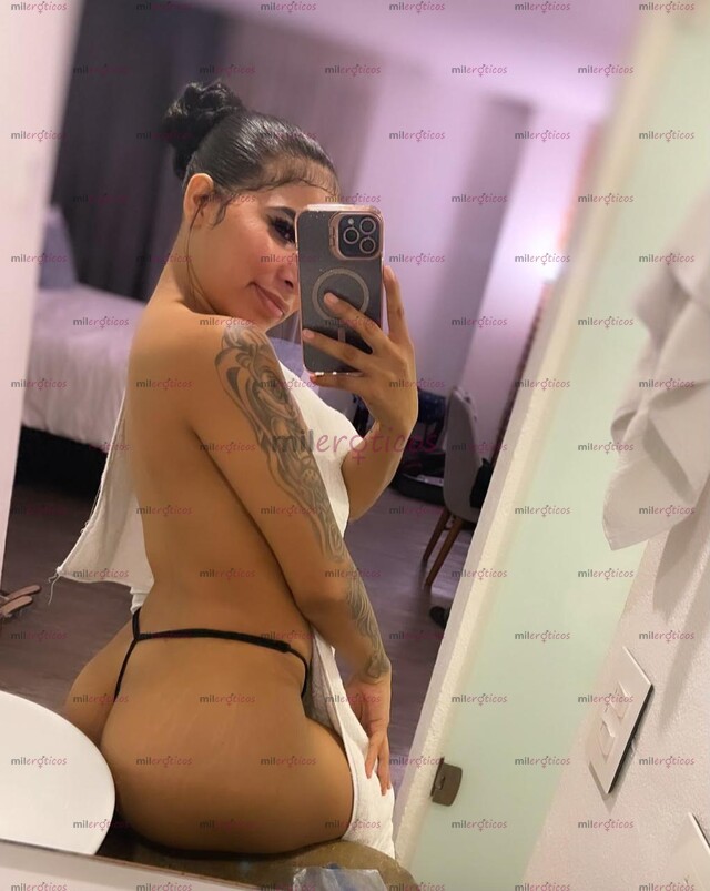FOTOS DE LA CHIKITICA TATUADA FLANQUITA Y MUY SEXY