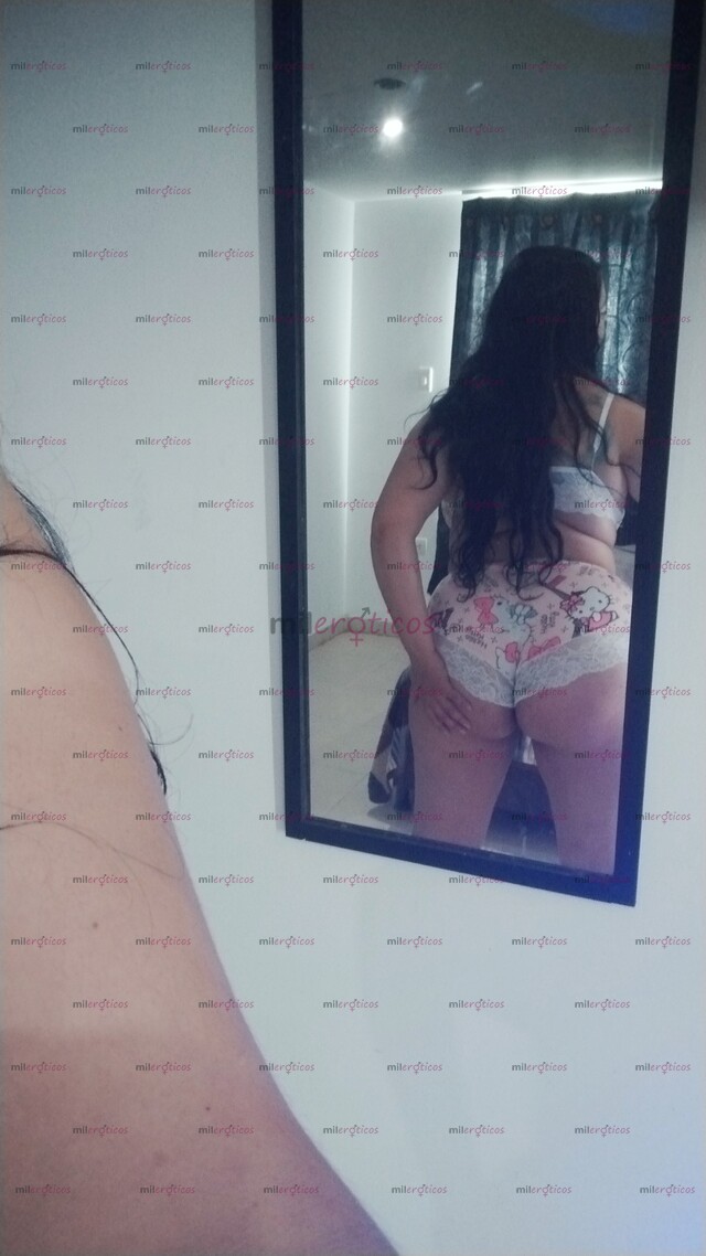 FOTOS DE NUEVA RICA Y SEXY CURVY, BIEN PERRITA Y COMPLACIENTE
