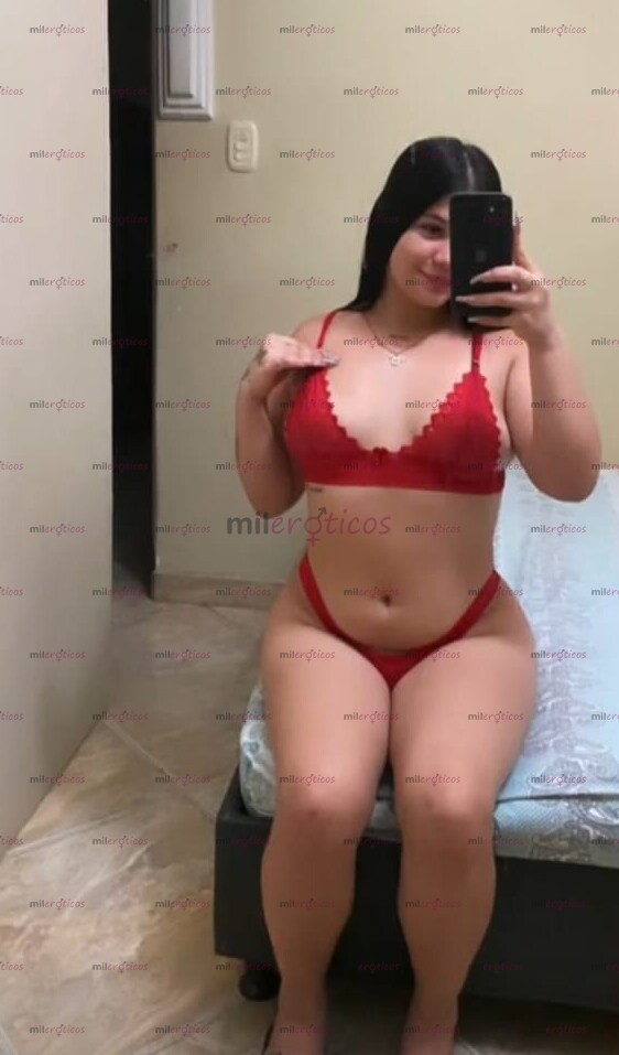 FOTOS DE HOLA MI AMORCITO SOY MAFE UNA BAJITA PELINEGRA CULONA Y MUY ARDIENTE