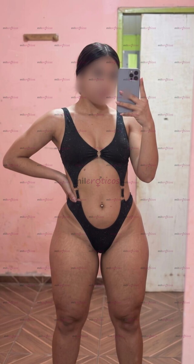 FOTOS DE CHICA ARDIENTE JOVEN HERMOSA Y SUPER COMPLACIENTE