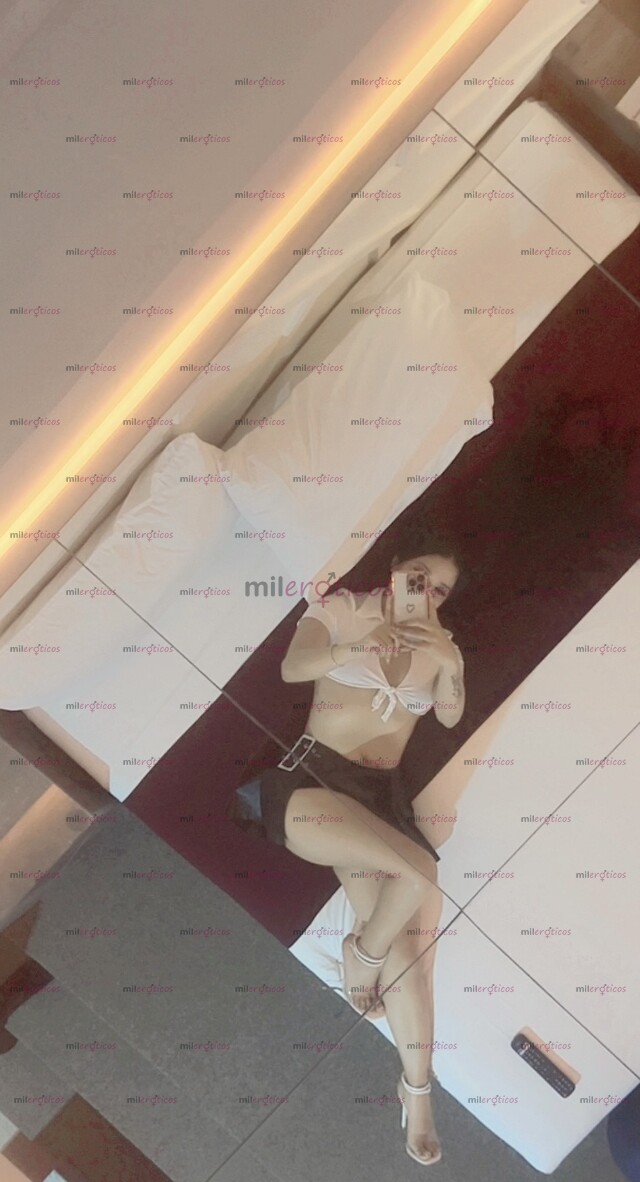FOTOS DE LLEGÓ TU LINDA Y JOVEN COLOMBIANA CON GANAS DE CONOCER NUEVA EN ESTO.