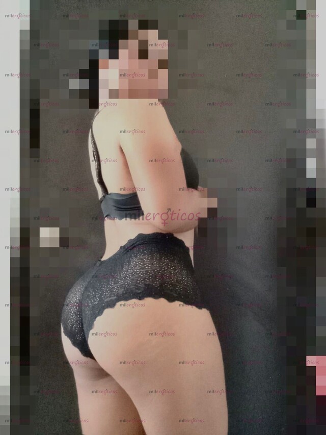 FOTOS DE ARDIENTE MORENITA CON UNA COLITA BIEN JUGOSA