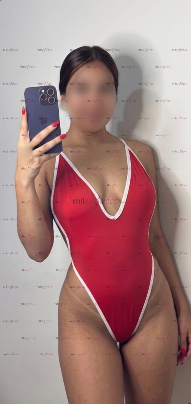 FOTOS DE CHICA ARDIENTE JOVEN HERMOSA Y SUPER COMPLACIENTE