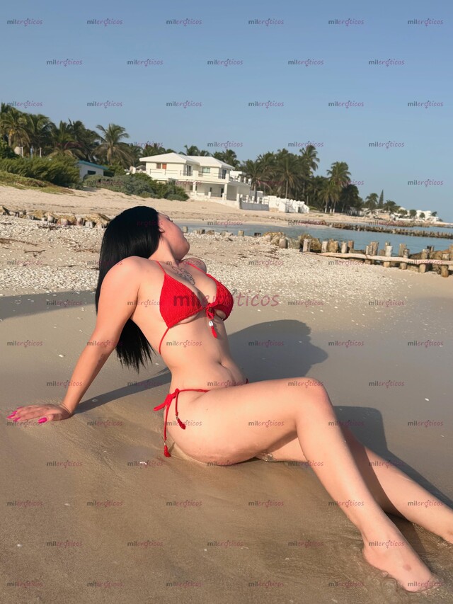 FOTOS DE CHICA PETIT SOY DEVY 19 AÑOS CUERPO NATURAL PERO UNAS NALGAS RICAS Y UNAS TETAS