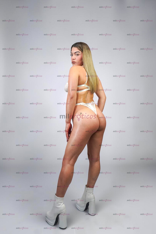 FOTOS DE PIEL TRIGUEÑA CON GANAS DE DEVORAR TU JUGOSO PENE