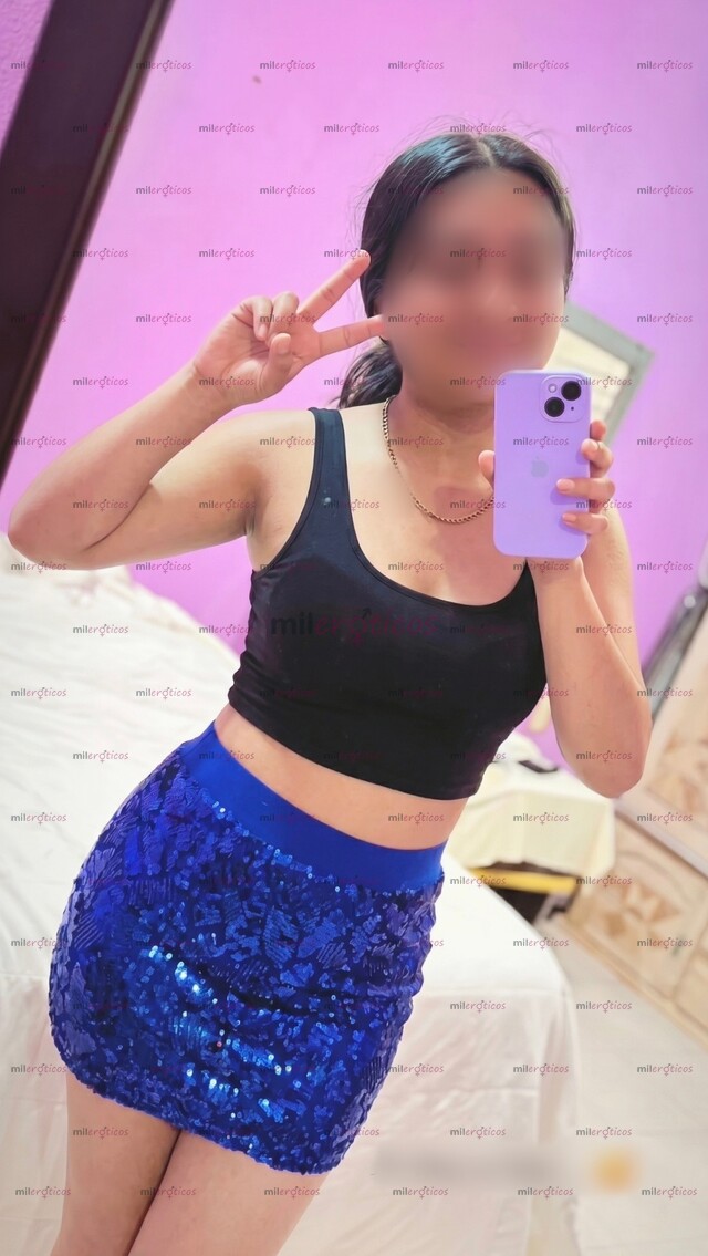 FOTOS DE TENGO 22 SOY ZOE Y ESTOY FLAQUITA VOY A MOTEL HOTEL Y TU DOMICILIOMNGO