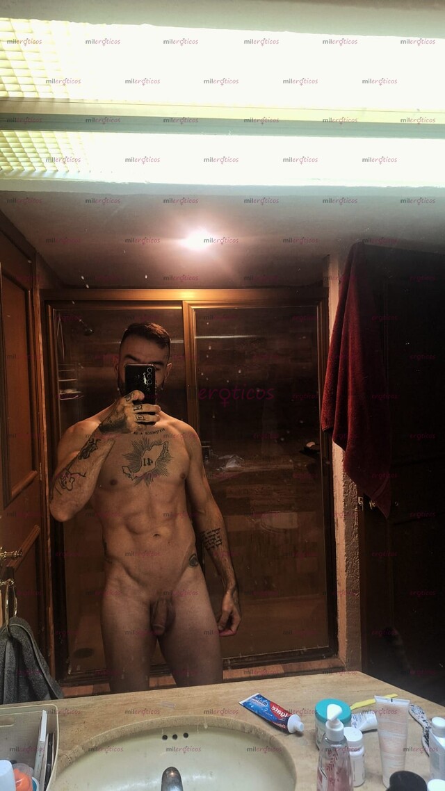 FOTOS DE MASAJE EROTICO CON UN HOMBRE GUAPO , ATLÉTICO, Y DIVERTIDO