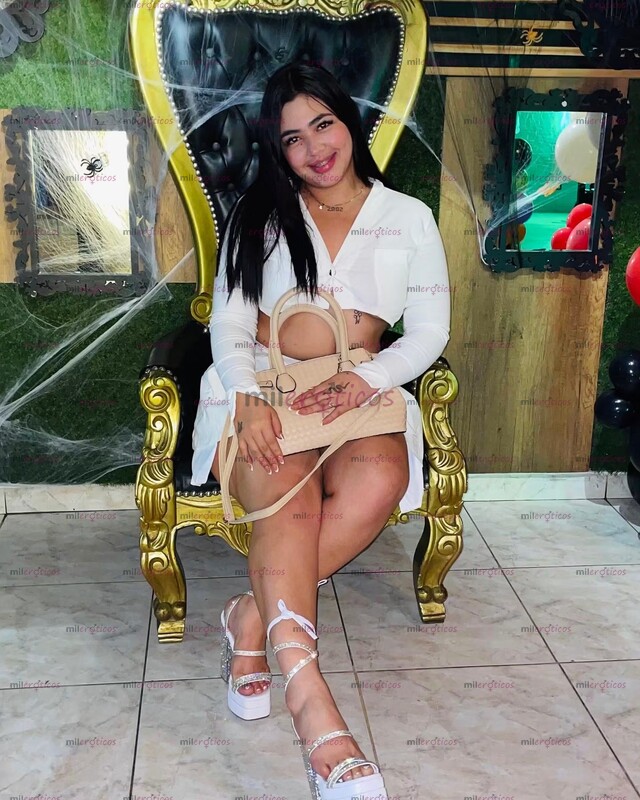 FOTOS DE POLLITA 19 AÑOS CON ORAL GARGANTA PROFUNDA ENSALIVADO TRATO DE NOVIOS