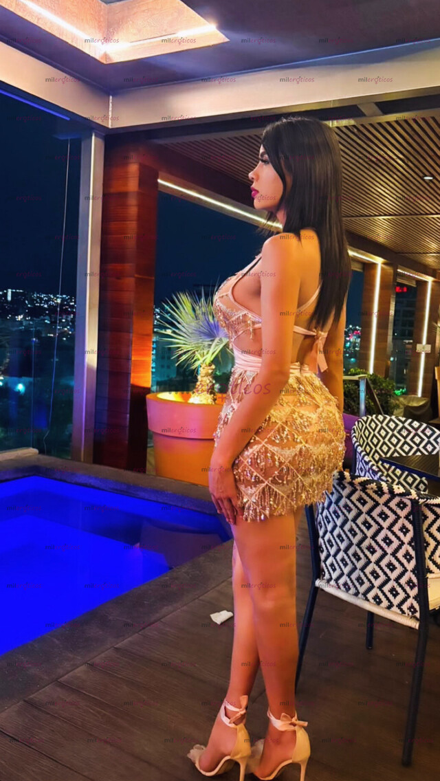FOTOS DE ÚNICOS DÍAS SUPER DOTACIÓN BELLEZA Y PLENITUD CUERPO FIT
