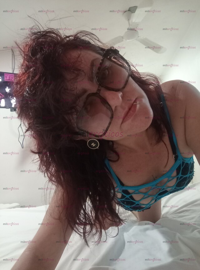 FOTOS DE MILF FLAKITA, CHAPARRITA Y NALGONCITA Y CON UNA BOCA RIQUISIMA
