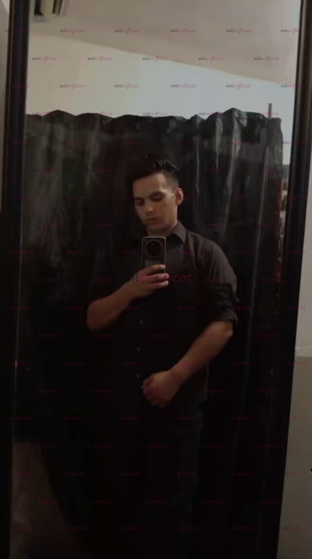 FOTOS DE HOLA ME LLAMO ADAN Y SOY UN COLÁGENO VERSÁTIL DE 22 AÑOS DE HERMOSILLO