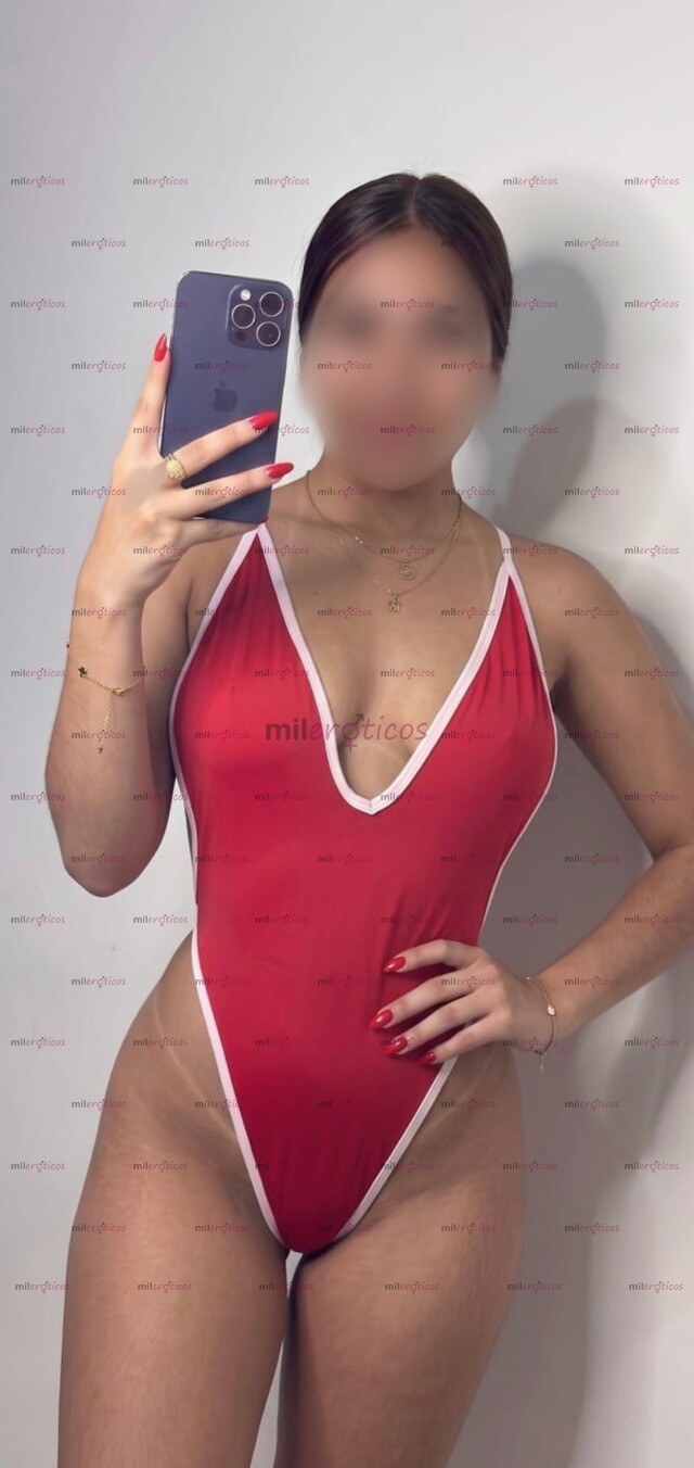 FOTOS DE CHICA ARDIENTE JOVEN HERMOSA Y SUPER COMPLACIENTE