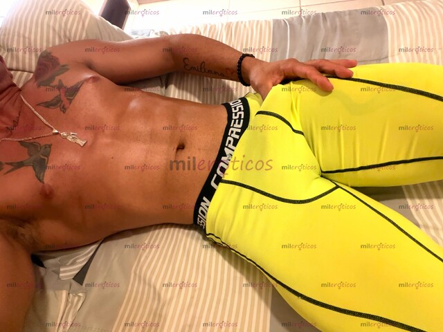 FOTOS DE CHICO BI. DEPORTISTA QUE LE GUSTA COMER CULO DE HOMBRECITO