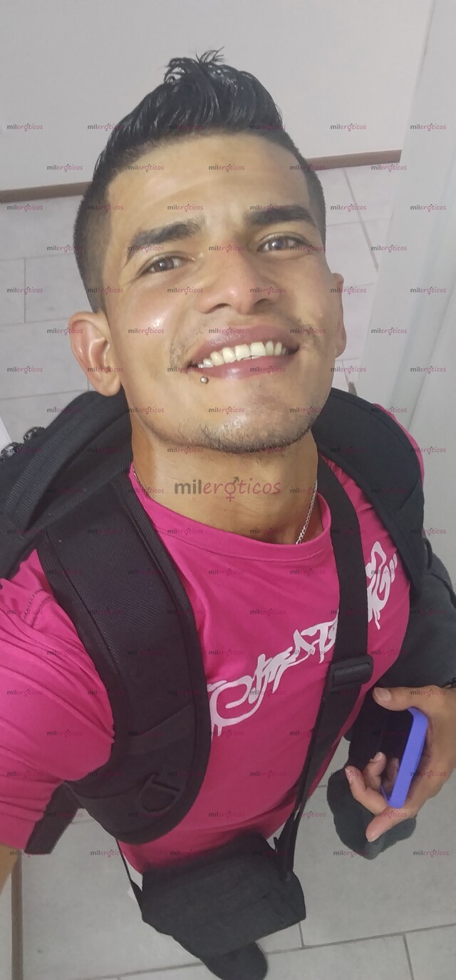 FOTOS DE HOLA SOY COSTEÑO UN CHICO ACTIVO DISPONIBLE LAS 24 HORAS