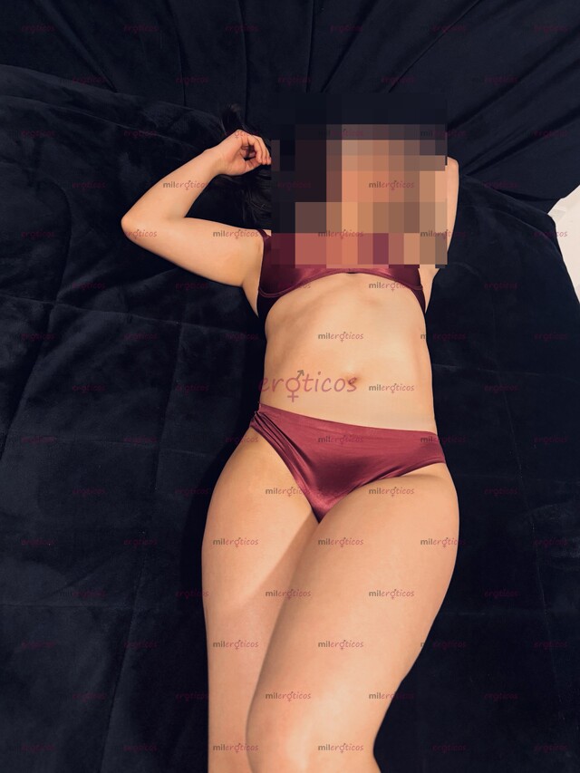 FOTOS DE RECIEN LLEGADA JOVENCITA UNIVERSITARIA TETAS DELICIOSAS AMANTE DEL BUEN SEXO!