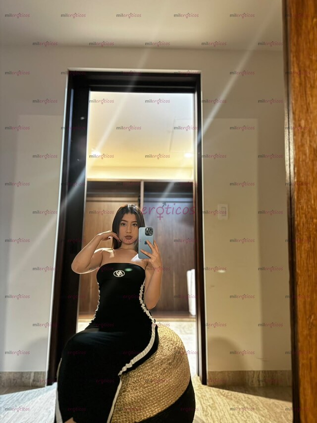 FOTOS DE PRECIOSA CHAPARRITA DELGADITA LLEGANDO PARA CONSENTIRTE Y PASAR UN BUEN MOMENTO