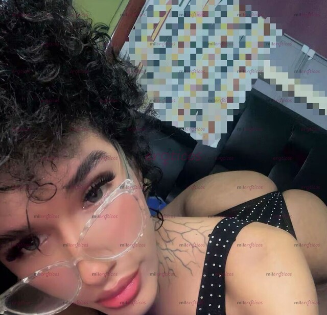 FOTOS DE CHICA TRANS PERVERTIDA SUMISA Y JUGUETONA