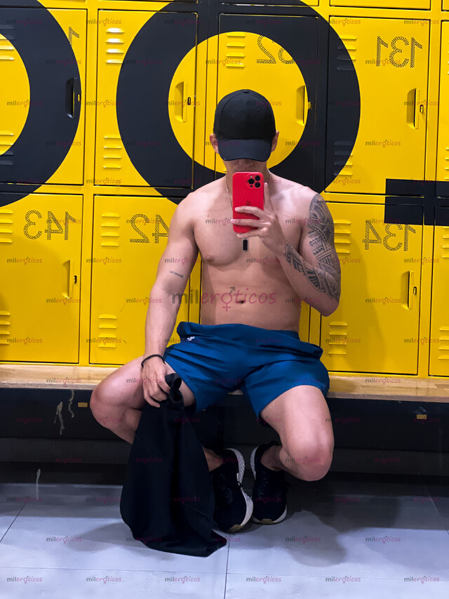 FOTOS DE CHICO RESERVADO , CON SITIO , ESCRÍBEME PARA ENVIARTE INFORMACIÓN DE MIS SERVICI