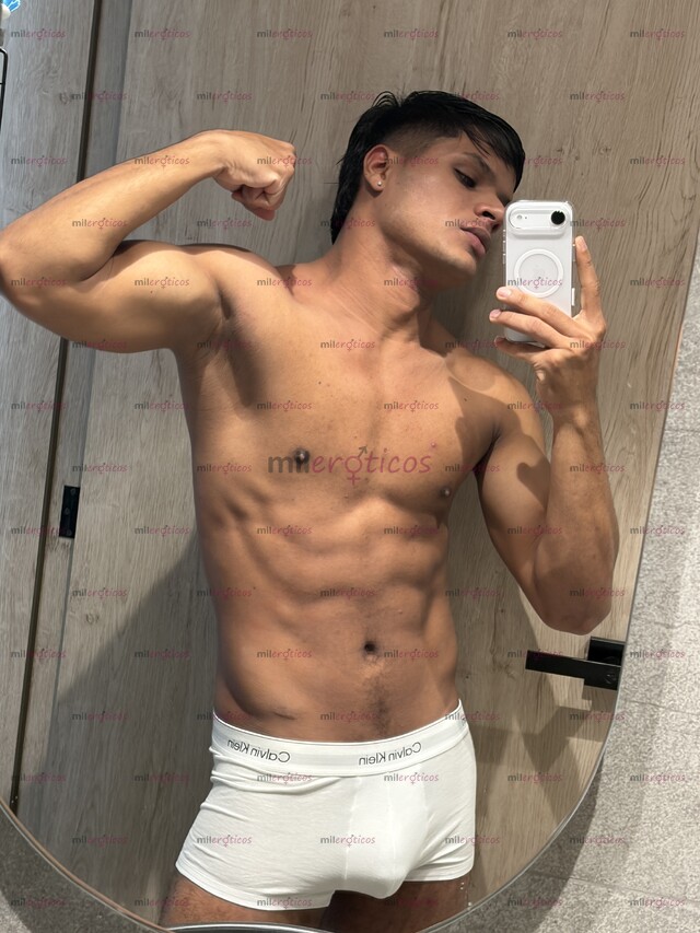 FOTOS DE VIP CHICO JOVEN HETERO COLOMBIANO 22AÑOS CALIENTE VERGÓN NUEVO PERFIL