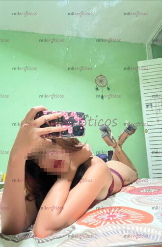 FOTOS DE MADDY 21 ZORRITA UNIVERSITARIA DISPUESTA A COMPLACER TODOS TUS FETICHES