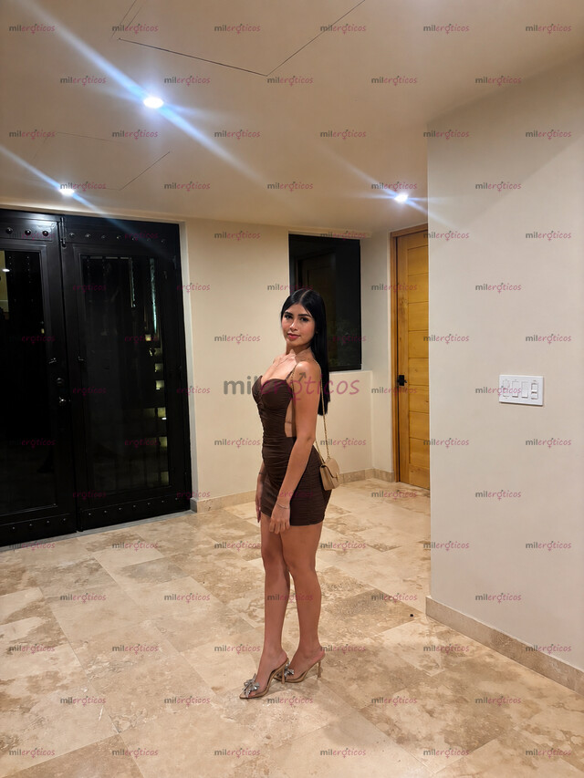 FOTOS DE HOLA SOY ZOE, UNA CHICA FLACA SEXY, DISPUESTA A CUMPLIR TODOS TUS DESEOS