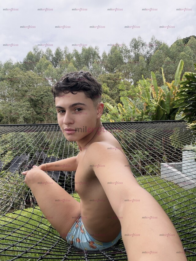 FOTOS DE TWINK CON SITIO BUEN CUERPO Y PENE ADICTO AL SEXO EN TU CIUDAD