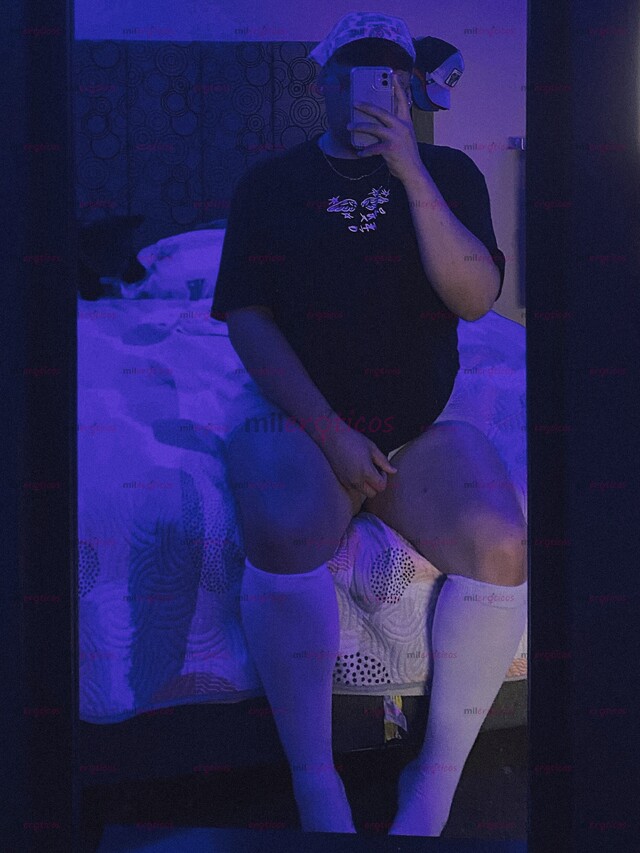 FOTOS DE CHICO LINDO, MUY CARIÑOSO Y MUY COMPLACIENTE DISPONIBLE PARA TI