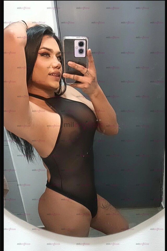 FOTOS DE SENSUAL Y CALIENTE NENA DISPONIBLE PARA TI VEN A CÓGERME