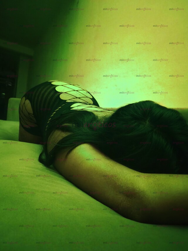 FOTOS DE VANESSA: UNA PRESENCIA IRRESISTIBLE PARA HACER DE TU MOMENTO ALGO ESPECIAL