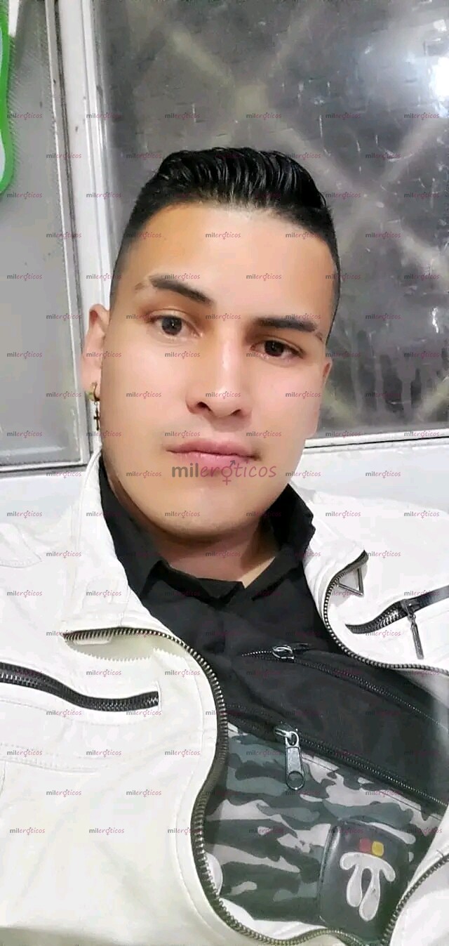 FOTOS DE HOLA SOY UN JOVEN DE 25 AÑOS VIVO EN LA CIUDAD DE BOGOTÁ OFRESCO MIS SERVICIOS