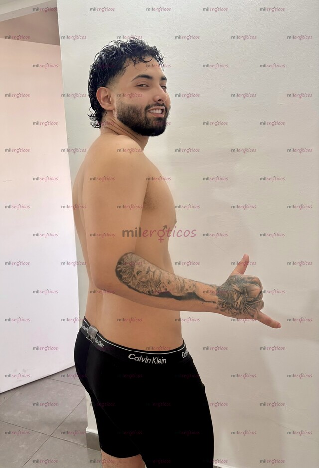 FOTOS DE JOVEN ACTIVO DISCRETO DESDE CASA MUY HOT ESPERANDO POR TI