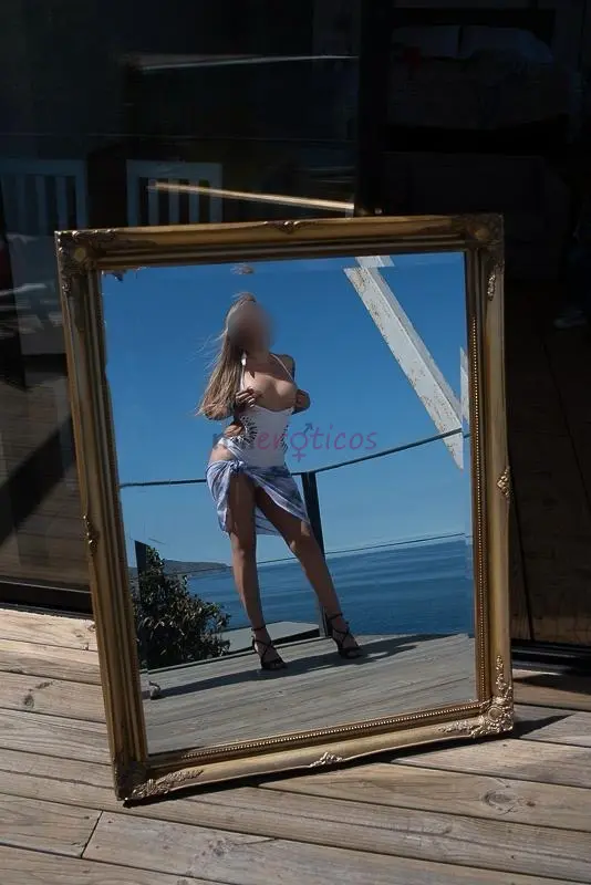 Hola caballeros soy una chica alta rubia de ojos claros echa a mano muy candente empezare con un masaje relajante para despues ir a la mejor parte y d...