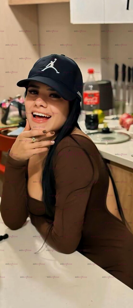 FOTOS DE NOVEDAD EN CALI SOY MENTE ABIERTA LINDA PARCHADITA SIEMPRE SEXI Y BIEN VESTIDA