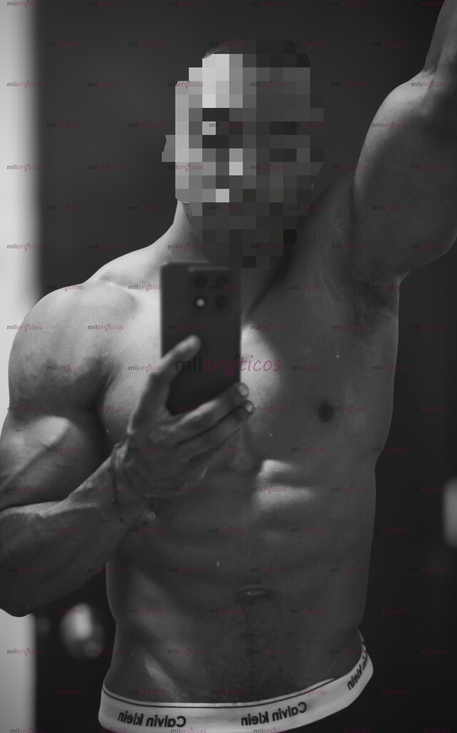 FOTOS DE SCORT MORENO DOTADO VERGON 24CM Y MUSCULOSO DEJAME LLENARTE DE PLACER