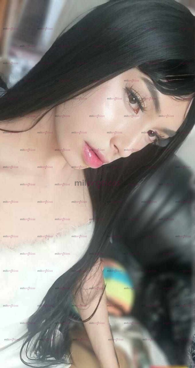 FOTOS DE QUIERO MACHOS DE VERDAD, HERMOSA PELINEGRA EROTICA Y EXOTOCA