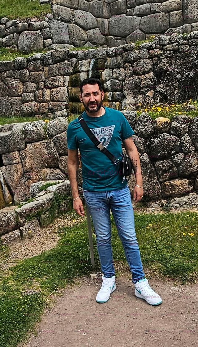 FOTOS DE ESCORT MASCULINO PREMIUM DISCRECIÓN Y EXCLUSIVIDAD, PERSONAS SERÍAS POR FAVOR.