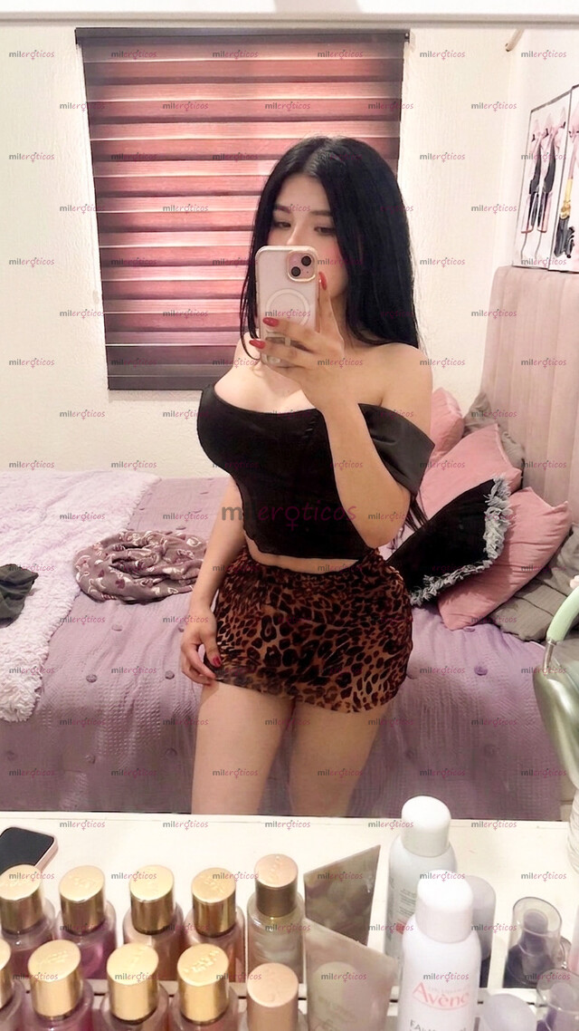 FOTOS DE PIEL CLARA PETIT TETONA DELGADITA TE RECIBO CON LENCERIA