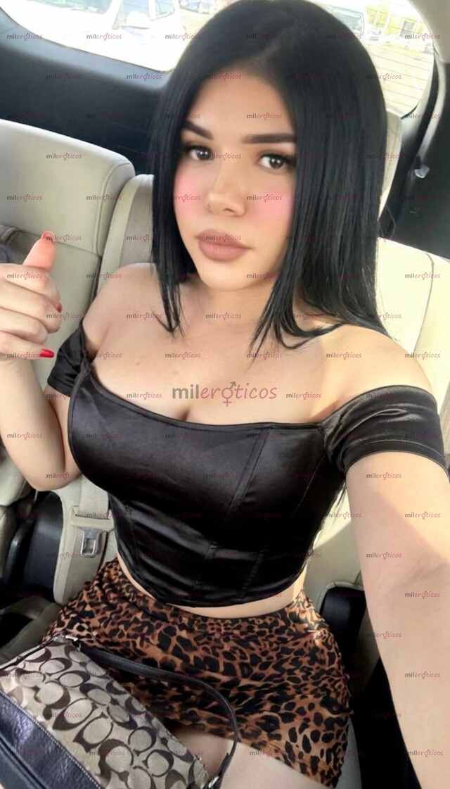 FOTOS DE PIEL CLARA PETIT TETONA DELGADITA TE RECIBO CON LENCERIA