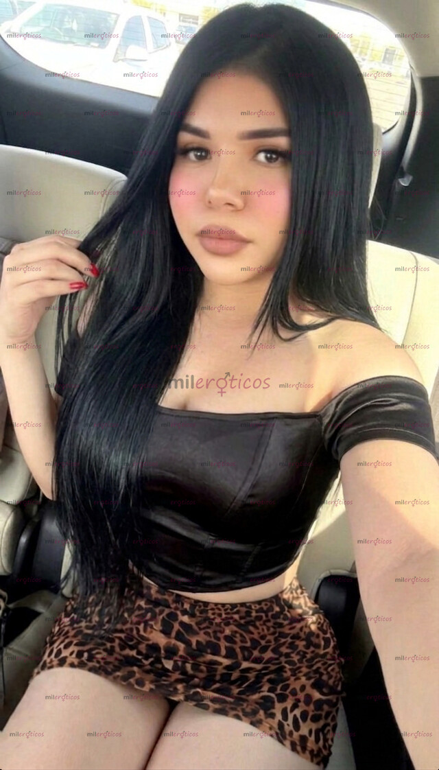 FOTOS DE PIEL CLARA PETIT TETONA DELGADITA TE RECIBO CON LENCERIA