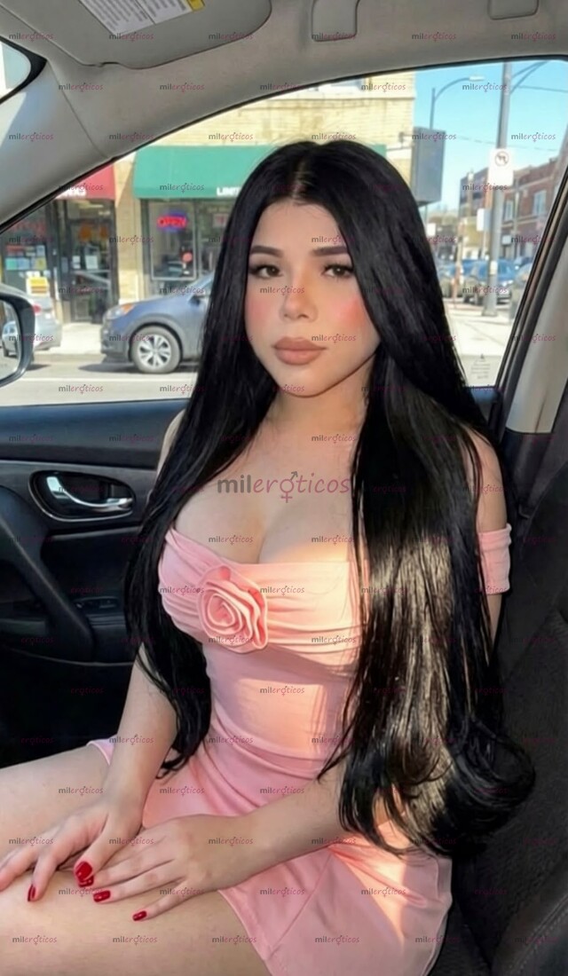 FOTOS DE PIEL CLARA PETIT TETONA DELGADITA TE RECIBO CON LENCERIA